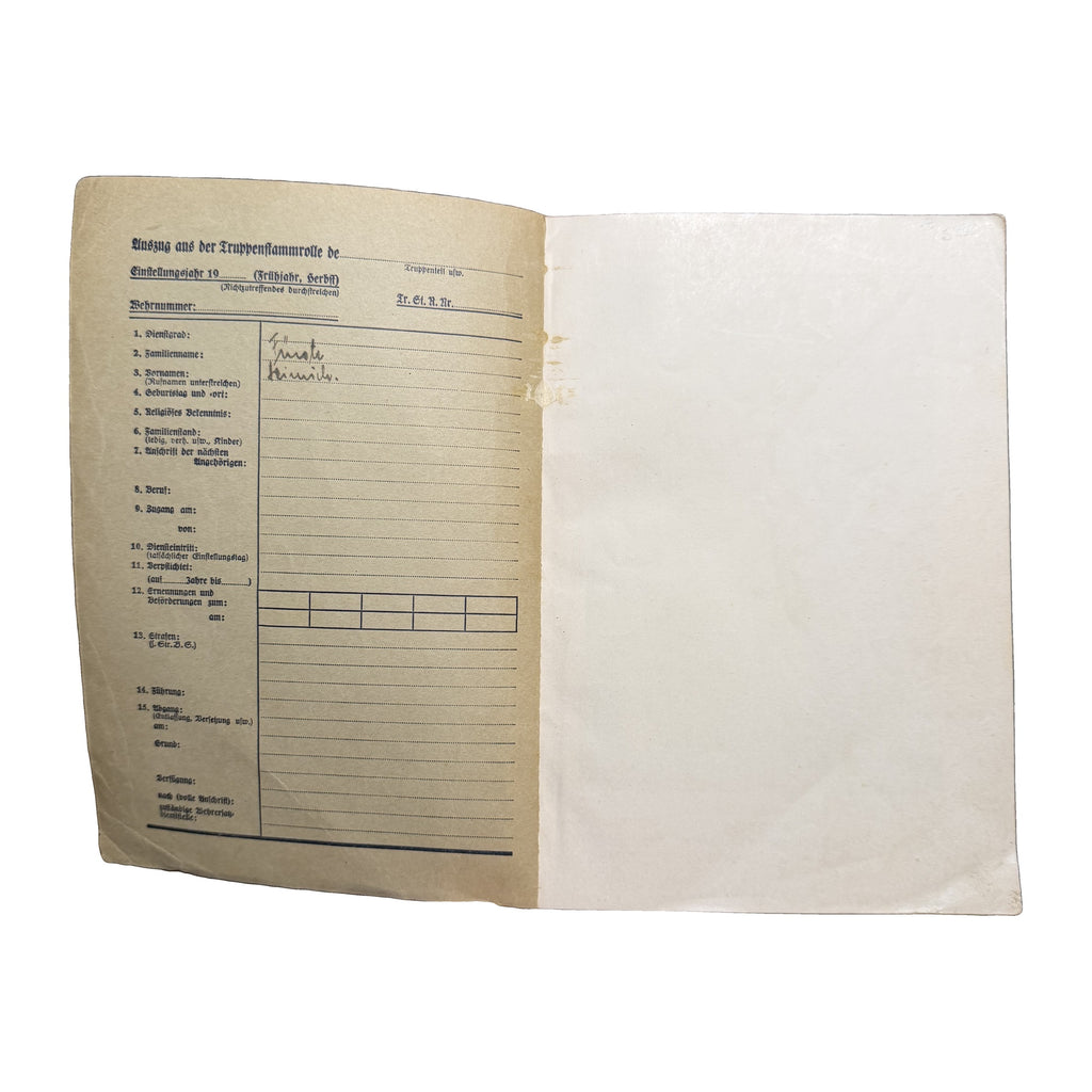 Der Dienstunterricht in der Luftwaffe ("Service Instruction in the Luftwaffe") — Generalmajor Ehrenfried Tschoeltsch (E. S. Mittler & Sohn, Berlin, 1941)